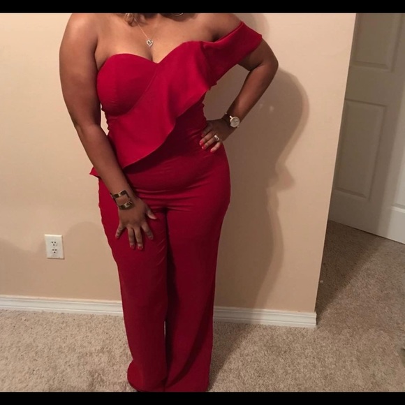 Gianni Bini Pants - Gianni Bini jumpsuit very classy